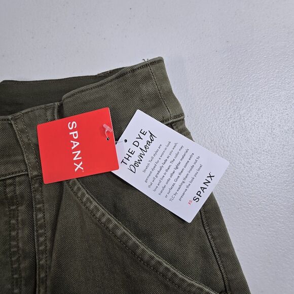 SPANX Stretch Twill Ankle Cargo Womens Pants Darkened Olive Small - Picture 12 of 16